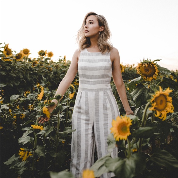 Linen white and grey striped midi jumpsuit - Picture 2 of 5